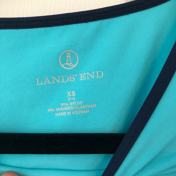 Lands End Long Sleeve active - Picture 2 of 4